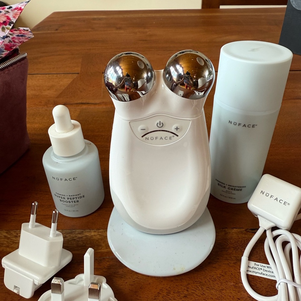 NuFACE Facial Toning Device Set